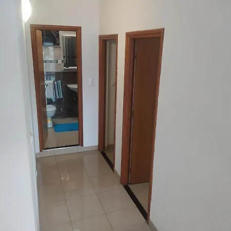Apartman Trubi 3 *