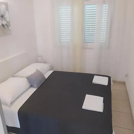 Trubi 3 Apartment