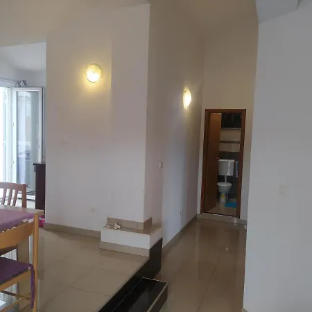 Trubi 3 *