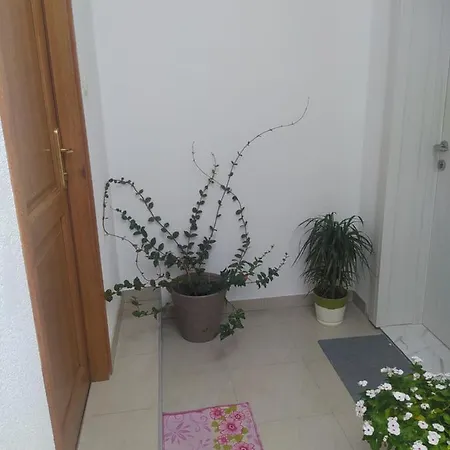 Apartment Trubi 3 *