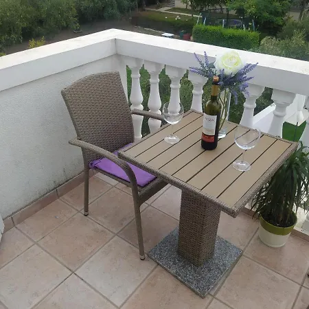 Trubi 3 * Vodice