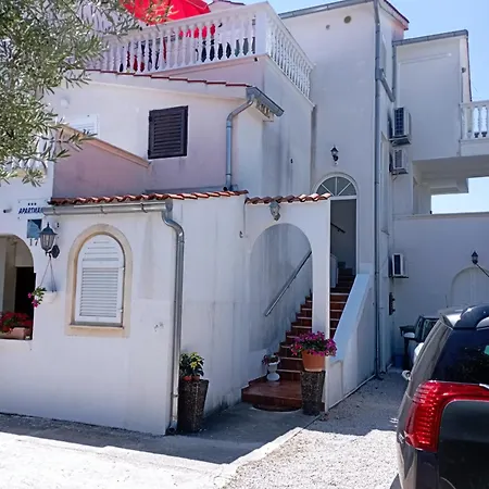 Appartement Trubi 3 Vodice