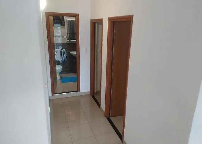 アパート Trubi 3 *