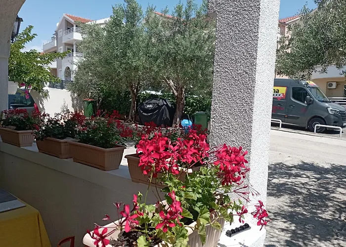 アパート Trubi 3 ヴォディツェ